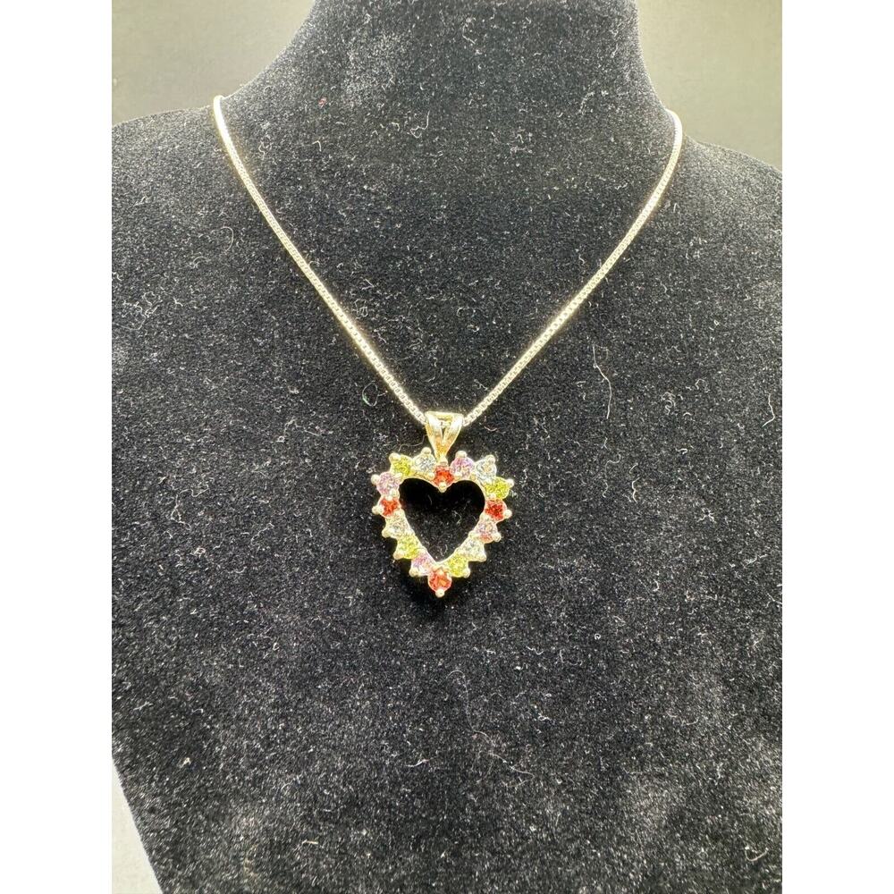 DBJ Thai Sterling Silver 925 Semi Precious Stone Heart Shaped Pendant Chain
